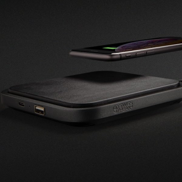 Swiss Peak Luxury 5W Wireless Charger - Image 4
