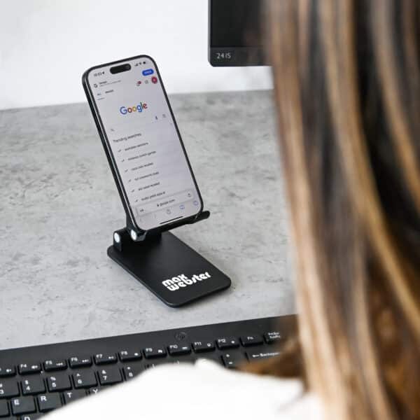 Folding Desktop Mobile Phone Tablet Stand - Image 7