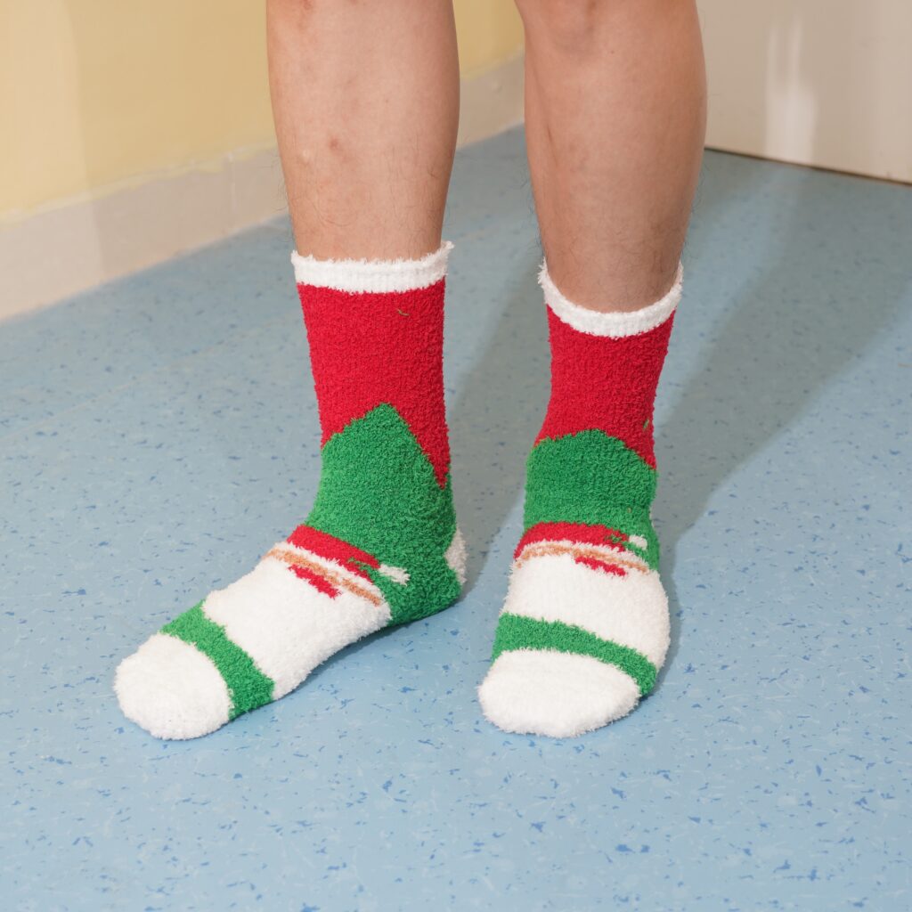 100 Christmas Corporate Gifts Countdown 2025 – Idea #90 Crew Custom Pattern Coral Fleece Socks