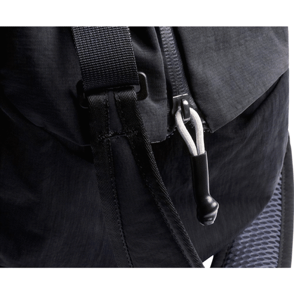 Bellroy Lite Duffel